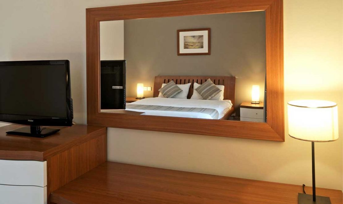 Aparthotel In Malta & Hotel Self-Catering Holidays. Yes or No?
